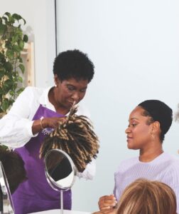 Les femmes noires et les prothèses capillaires